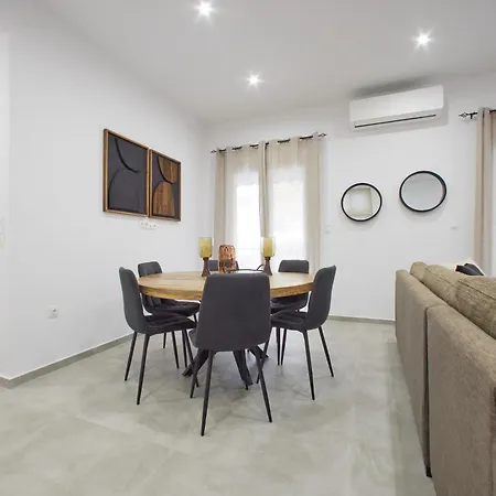 Aris Kallithea- Big & Bright 3 Bedroom * Athens